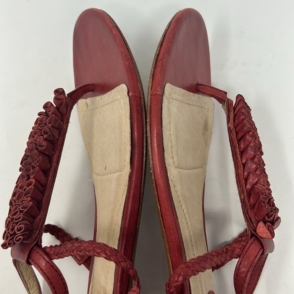 Frye Red Laurel Flower T-Strap Leather Women’s Sandals Size 10 - Picture 12 of 16